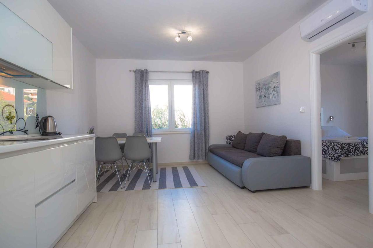 Apartments In Rogoznica 40364 Rogoznica (Sibenik-Knin) Exterior foto